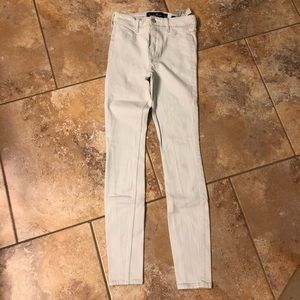 Hollister White High Rise Jean Jeggings